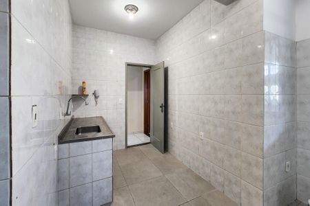 Casa de condomínio para alugar com 115m², 3 quartos e 2 vagasCozinha 