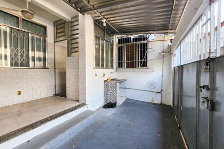 Casa de condomínio para alugar com 115m², 3 quartos e 2 vagasÁrea de Serviço 