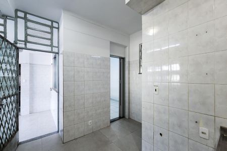 Casa de condomínio para alugar com 115m², 3 quartos e 2 vagasCozinha 