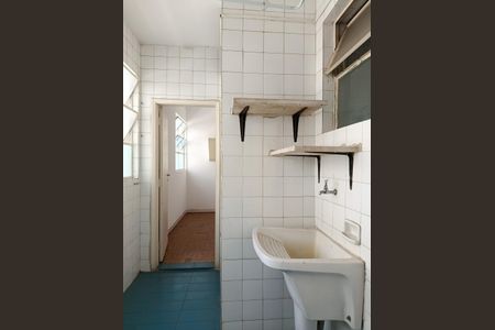 Apartamento à venda com 108m², 3 quartos e 1 vagaÁrea de Serviço