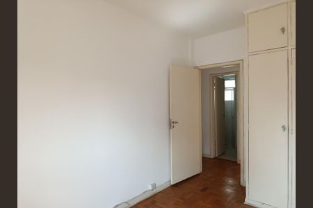 Apartamento à venda com 108m², 3 quartos e 1 vagaQuarto 2