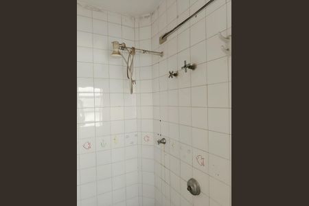 Apartamento à venda com 108m², 3 quartos e 1 vagaÁrea de Serviço