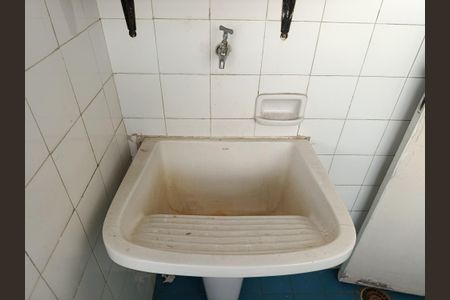 Apartamento à venda com 108m², 3 quartos e 1 vagaÁrea de Serviço