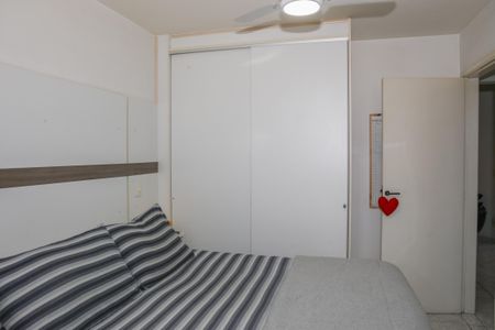 Apartamento à venda com 57m², 2 quartos e 1 vaga Apartamento à venda com 57m², 2 quartos e 1 vagaQuarto 1