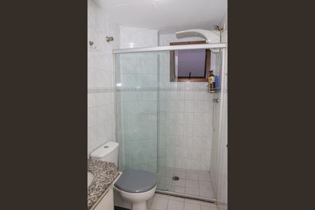 Apartamento à venda com 57m², 2 quartos e 1 vaga Apartamento à venda com 57m², 2 quartos e 1 vagaBanheiro