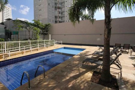 Apartamento à venda com 70m², 3 quartos e 1 vagaÁrea comum - Piscina