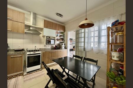 Casa de condomínio à venda com 95m², 3 quartos e 2 vagasCozinha