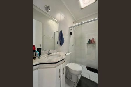 Casa de condomínio à venda com 95m², 3 quartos e 2 vagasBanheiro