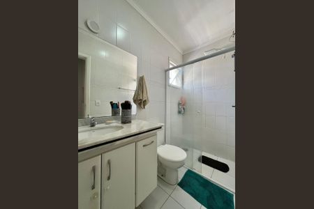 Casa de condomínio à venda com 95m², 3 quartos e 2 vagasBanheiro da Suíte 