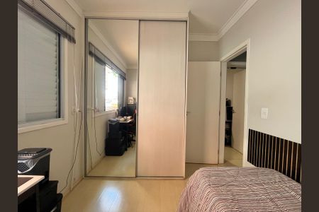 Casa de condomínio à venda com 95m², 3 quartos e 2 vagasQuarto 2