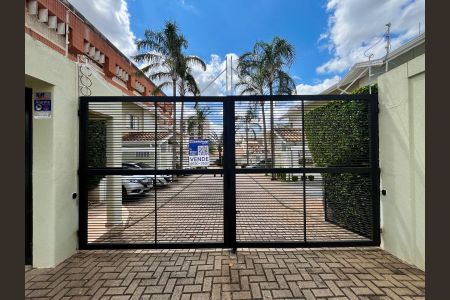 Casa de condomínio à venda com 95m², 3 quartos e 2 vagasFachada do condomínio 