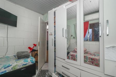 Quarto 2 de casa à venda com 2 quartos, 51m² em Mário Quintana, Porto Alegre