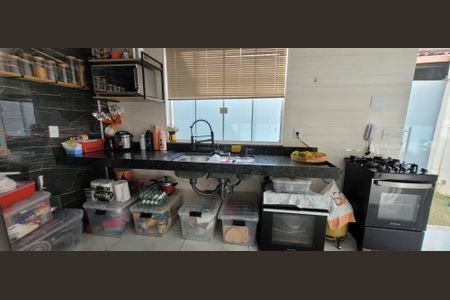 Casa para alugar com 180m², 2 quartos e 3 vagascozinha 