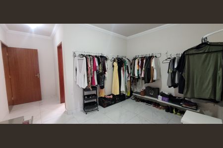 Casa para alugar com 180m², 2 quartos e 3 vagascloset 
