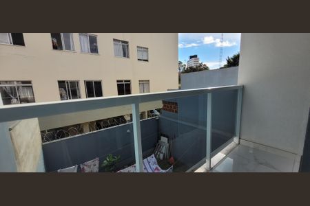 Casa para alugar com 180m², 2 quartos e 3 vagasvaranda quarto 2