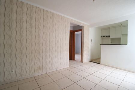 Sala de apartamento para alugar com 2 quartos, 40m² em Jardim Holanda, Uberlândia