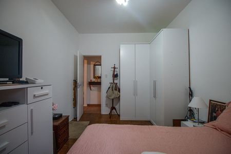 Quarto 1 de apartamento à venda com 2 quartos, 61m² em Tijuca, Rio de Janeiro