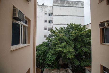 Apartamento à venda com 61m², 2 quartos e sem vagaÁrea de Serviço Vista