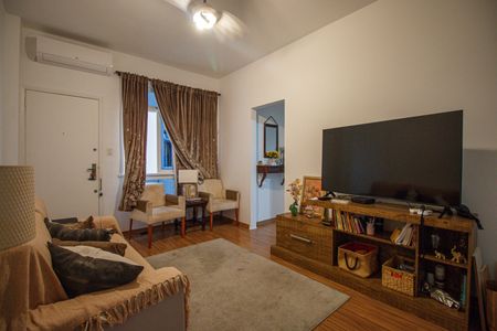 Sala de apartamento à venda com 2 quartos, 61m² em Tijuca, Rio de Janeiro