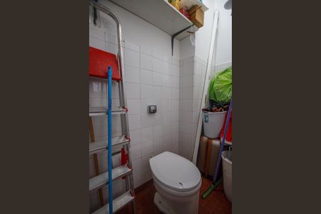 Apartamento à venda com 61m², 2 quartos e sem vagaBanheiro de Serviço