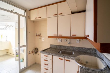 Apartamento à venda com 54m², 2 quartos e 1 vagaCozinha