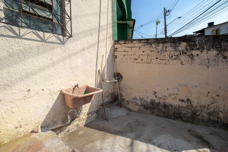 Casa para alugar com 60m², 1 quarto e sem vaga Casa para alugar com 60m², 1 quarto e sem vagaÁrea de Serviço