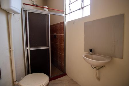 Casa para alugar com 60m², 1 quarto e sem vaga Casa para alugar com 60m², 1 quarto e sem vagaBanheiro