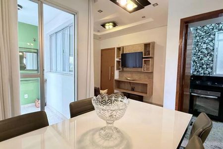 Apartamento à venda com 3 quartos, 65m² em Padre Eustáquio, Belo Horizonte