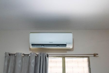 Casa para alugar com 30m², 1 quarto e 1 vaga Casa para alugar com 30m², 1 quarto e 1 vagaSala/Quarto