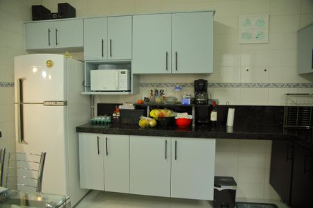 Apartamento à venda com 63m², 2 quartos e 1 vagaCozinha 