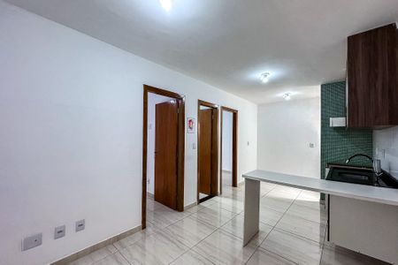 Apartamento para alugar com 48m², 2 quartos e 1 vaga Apartamento para alugar com 48m², 2 quartos e 1 vagaSala