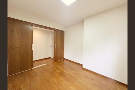 Apartamento para alugar com 160m², 3 quartos e 3 vagasFoto 24