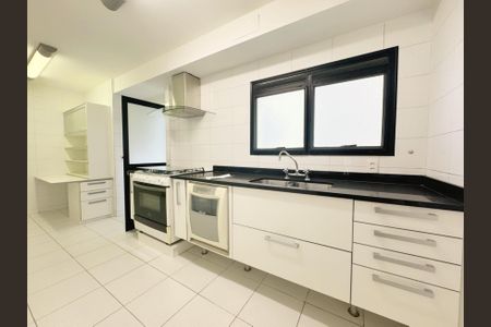 Apartamento para alugar com 160m², 3 quartos e 3 vagasFoto 40