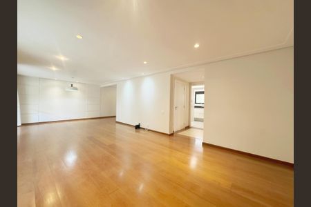 Apartamento para alugar com 160m², 3 quartos e 3 vagasFoto 11