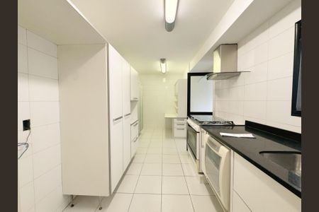 Apartamento para alugar com 160m², 3 quartos e 3 vagasFoto 39