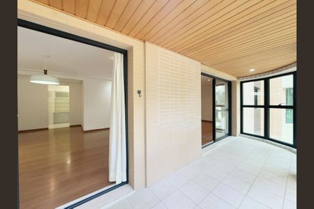 Apartamento para alugar com 160m², 3 quartos e 3 vagasFoto 08