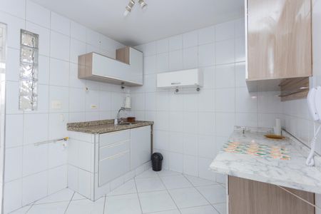 Apartamento para alugar com 78m², 3 quartos e sem vagaCozinha