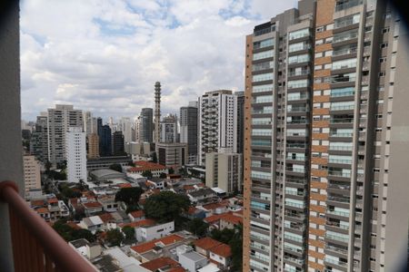 Varanda de kitnet/studio à venda com 1 quarto, 27m² em Chácara Santo Antônio (zona Sul), São Paulo