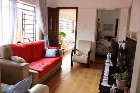 Sala de casa à venda com 2 quartos, 234m² em Chácara Mafalda, São Paulo