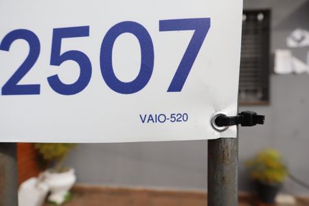 Casa à venda com 234m², 2 quartos e 7 vagasPlaca