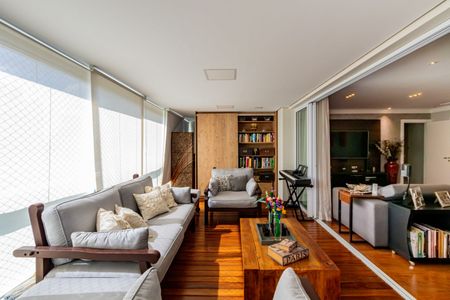 Varanda gourmet de apartamento à venda com 3 quartos, 187m² em Vila Leopoldina, São Paulo