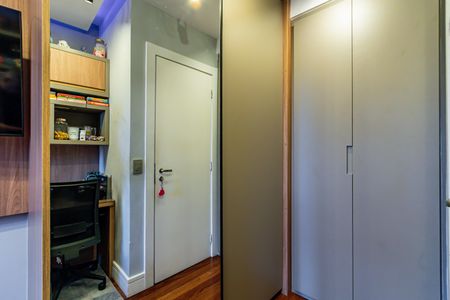 Apartamento à venda com 187m², 3 quartos e 3 vagasSuite 02