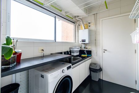 Apartamento à venda com 187m², 3 quartos e 3 vagasLavanderia