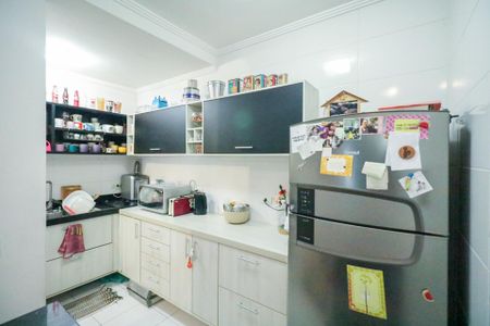 Apartamento à venda com 130m², 2 quartos e 2 vagasCozinha