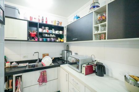 Apartamento à venda com 130m², 2 quartos e 2 vagasCozinha