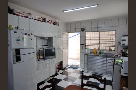 Casa à venda com 3 quartos, 160m² em Parque São Lucas, São Paulo