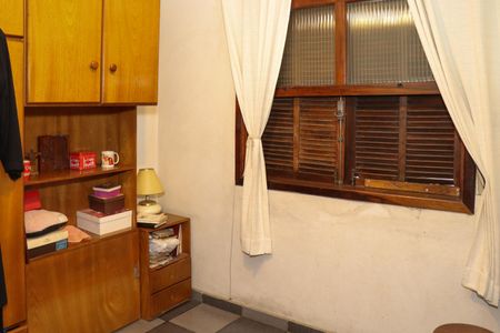 Casa para alugar com 323m², 6 quartos e 7 vagas Casa para alugar com 323m², 6 quartos e 7 vagasQuarto 2