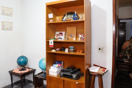 Casa para alugar com 323m², 6 quartos e 7 vagas Casa para alugar com 323m², 6 quartos e 7 vagasQuarto 1