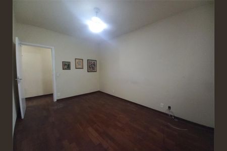 Casa à venda com 2 quartos, 114m² em Vila Prudente, São Paulo