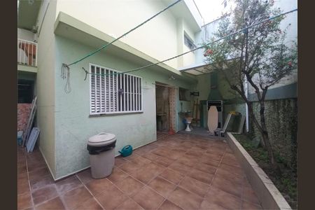 Casa à venda com 114m², 2 quartos e 2 vagas